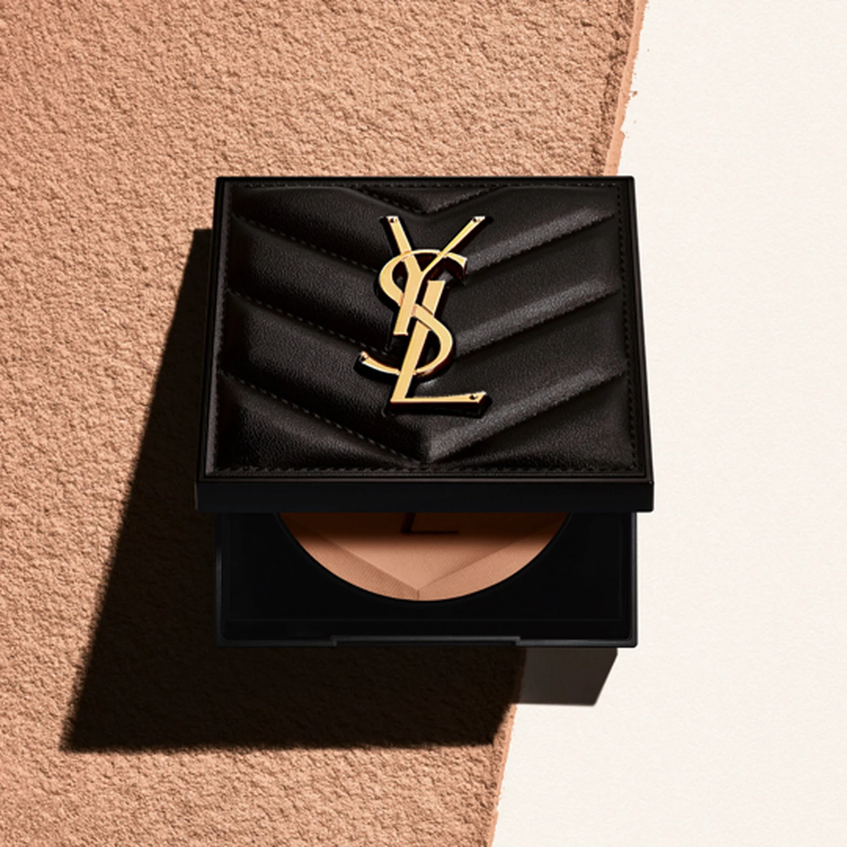 YSL ALL HOURS HYPER FINISH プレストパウダユニバーサル All Hours Hyper Finish - Pó compacto fosco | YSL Beauty BR